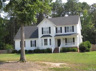 202 Autumn Ridge Dr, Wendell, NC 27591