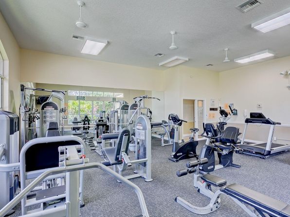 1030 Via Jardin, Palm Beach Gardens, FL 33418