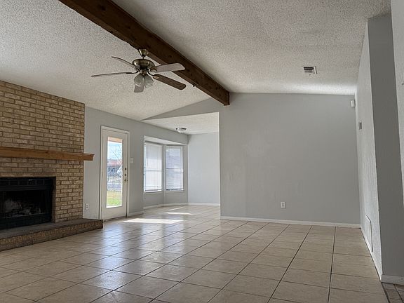 2nd image of 2102 Spicewood Dr