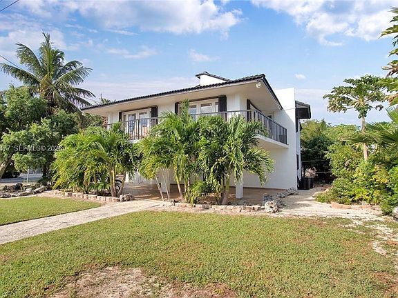 4th image of 53 E Beach Rd