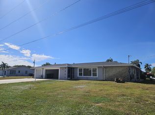 2920 SE 22nd Ave, Cape Coral, FL 33904