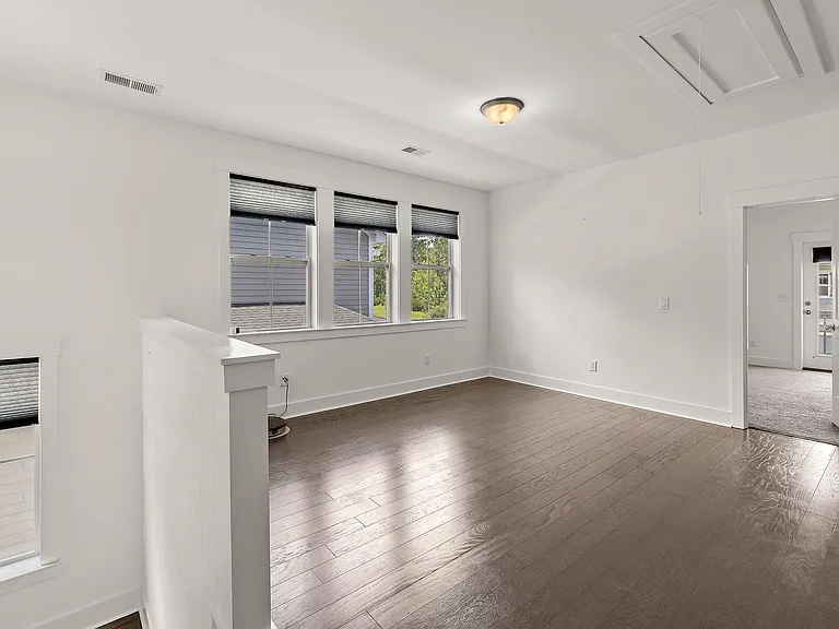 3573 Crosstrees Ln — Photo 14