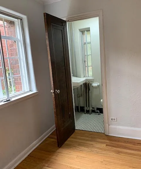1410 Vine St #1 — Photo 10