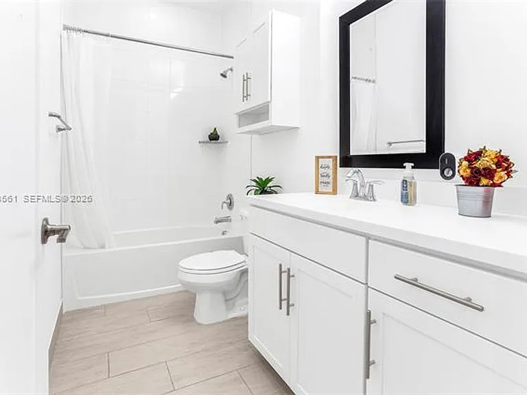 20919 NW 1st Dr #Townhouse 20919 — Photo 25