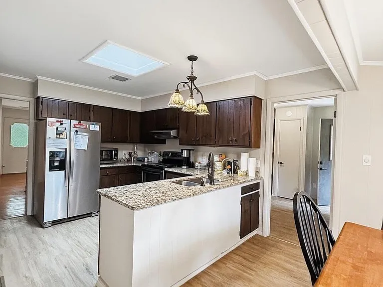 10709 N Union Church Rd — Photo 10