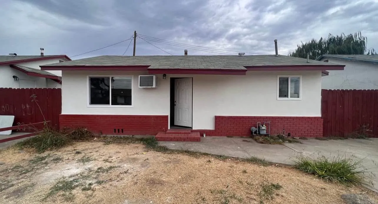 2 bed, 726 sqft, $1,775 — Photo 2