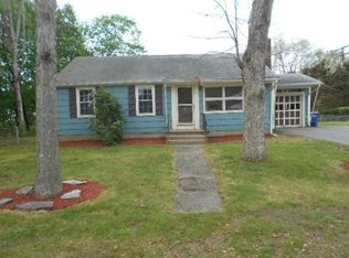 127 Coyle Dr, Seekonk, MA 02771