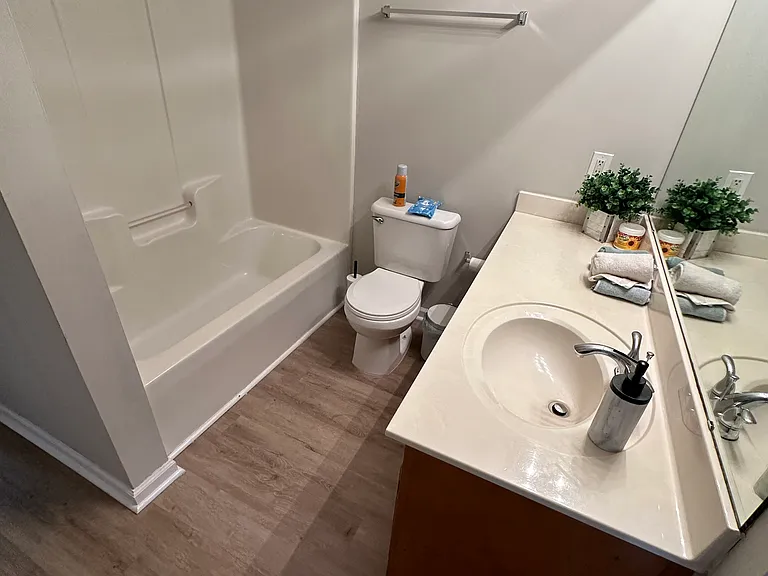 130 Wingate Cir #136 — Photo 7