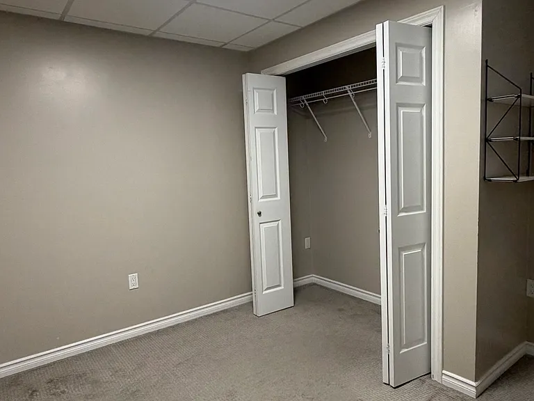 146 Palliser Ct — Photo 11
