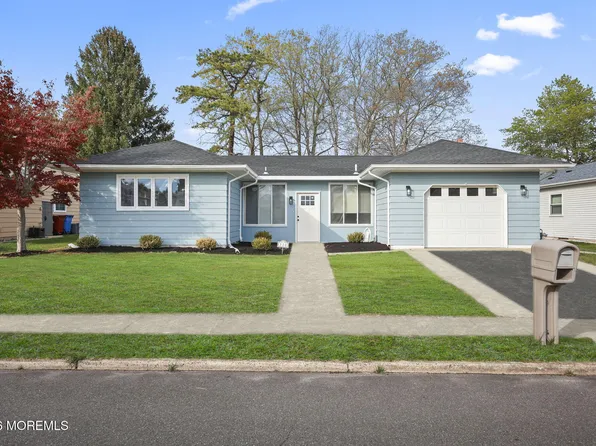 130 Rodhos Street, Toms River, NJ 08757