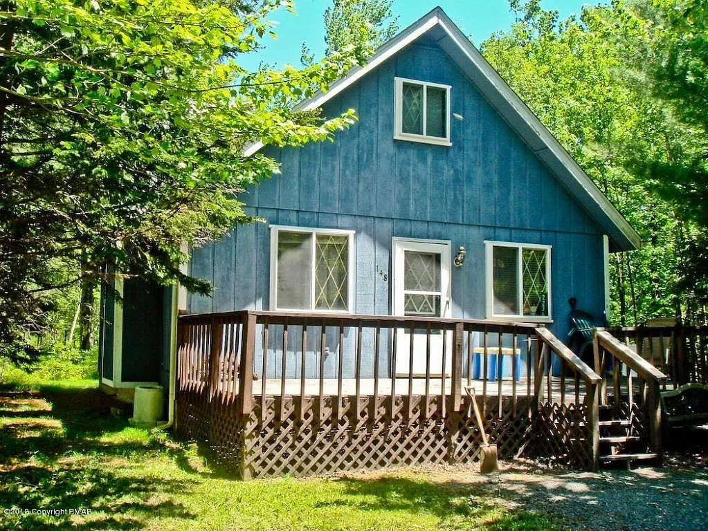 2236 Vacation Ln photo 1