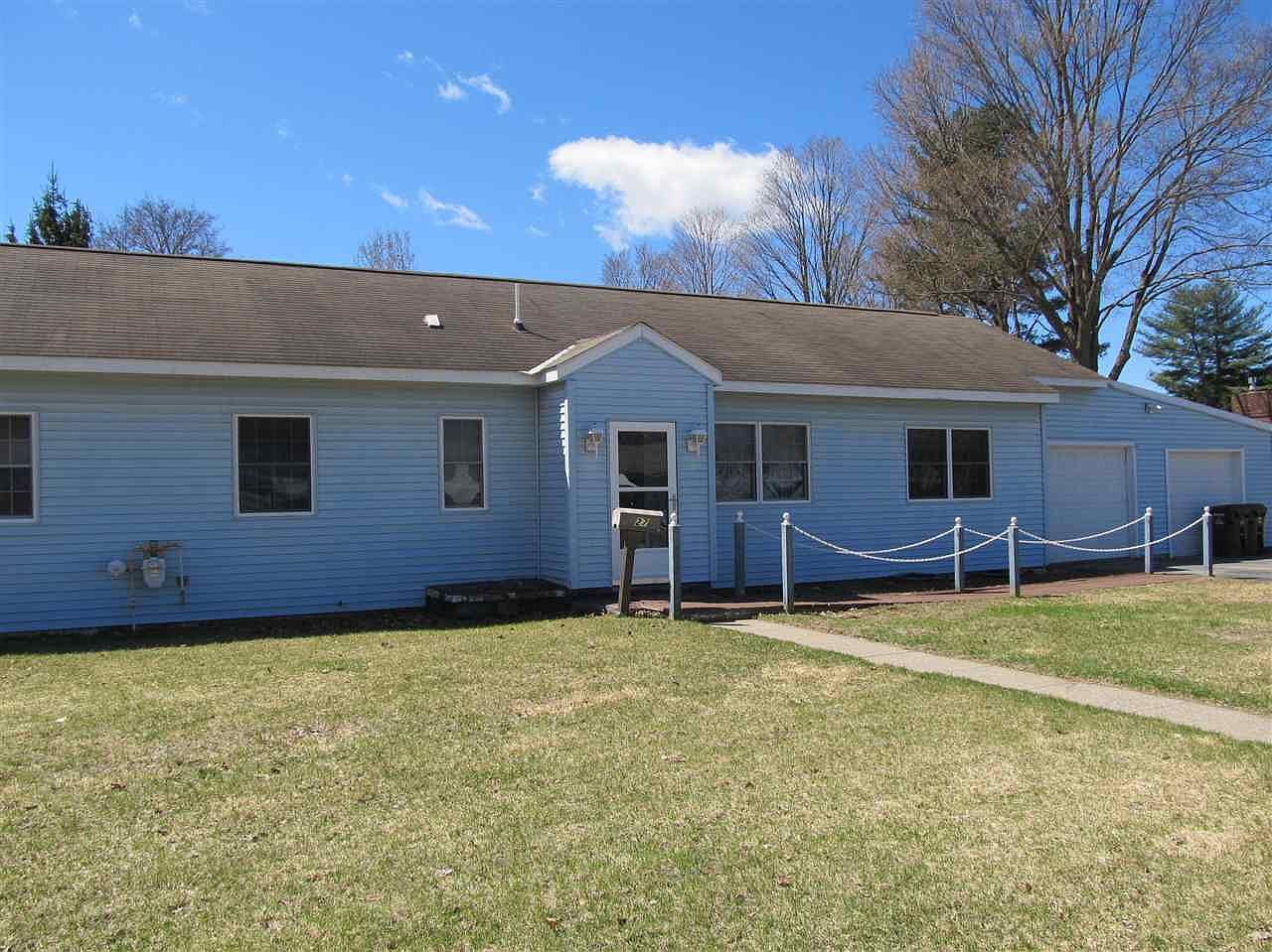 27 Hillcrest Ave, Queensbury, NY 12804 Zillow