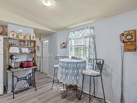 3rd image of 2222 May St