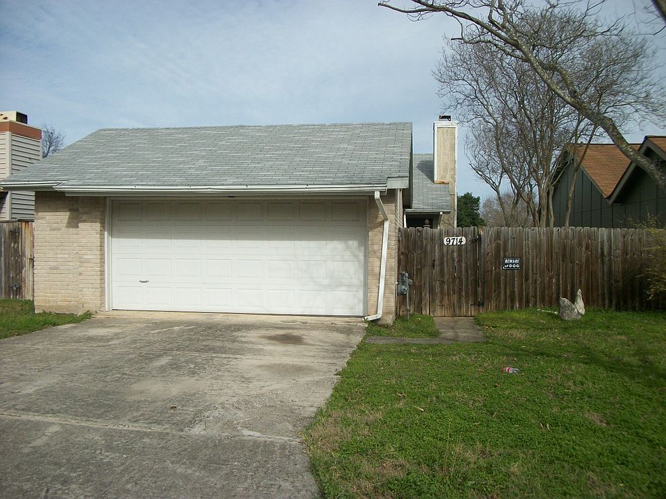 1st image of 9714 Meadow Dr