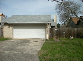 9714 Meadow Dr, Converse, TX 78109