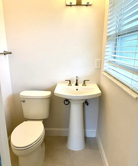 301 S Ramona Ave — Photo 19