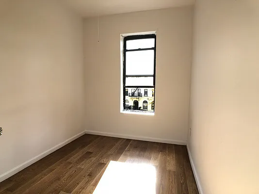 Rented by Bohemia Realty Group | media 7