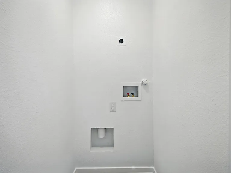 12120 Morgan St — Photo 17