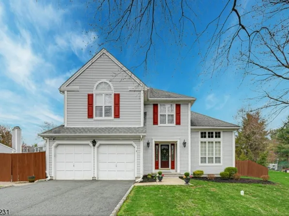 3 Cherokee Path, Branchburg Twp., NJ 08876