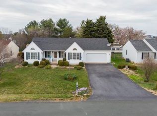 39 Wolf Trap Cir, Stuarts Draft, VA 24477