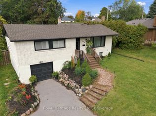 618 Sunset Blvd, Clarington, ON L1B1C9