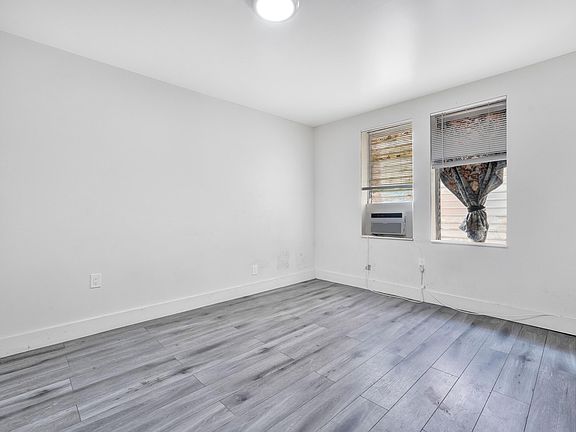 3rd image of 1554 SW 5th St #3