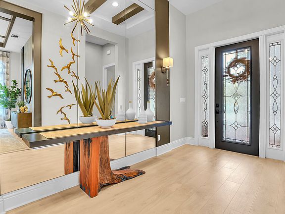 4th image of 4218 Mendel Ln