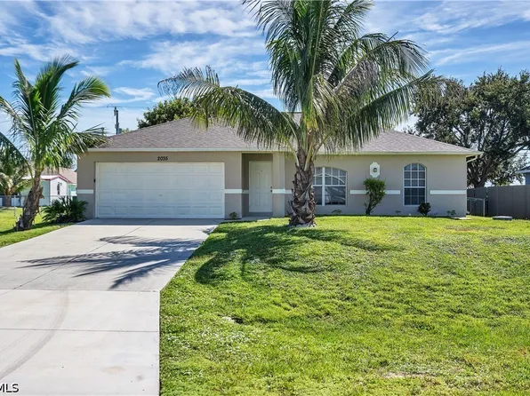 2035 NE 8th Pl, Cape Coral, FL 33909