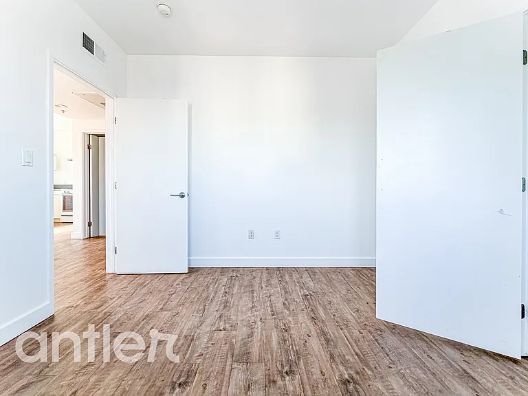 845 N Bunker Hill Ave #I300 — Photo 9