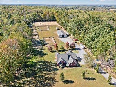 1045 Hoof & Paw Trl, Springfield, TN, 37172