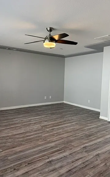 5425 Turin Way — Photo 30