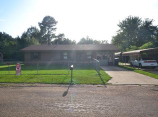 111 S Pecan View Dr, Waldo, AR 71770