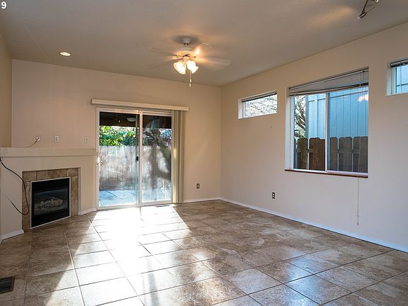 5th image of 4346 NE 69th Ave