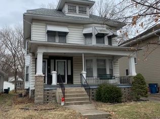712 S State St #712, Springfield, IL 62704