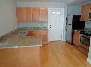 203 Dean St, Providence, RI 02903