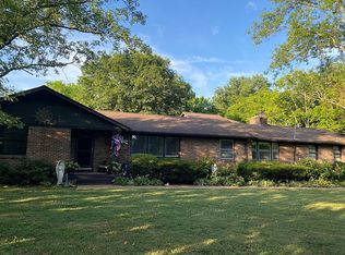 1537 Harding Pl, Nashville, TN 37215