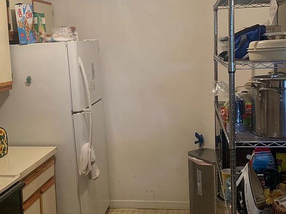 4th image of 1025 N Madison St APT 309