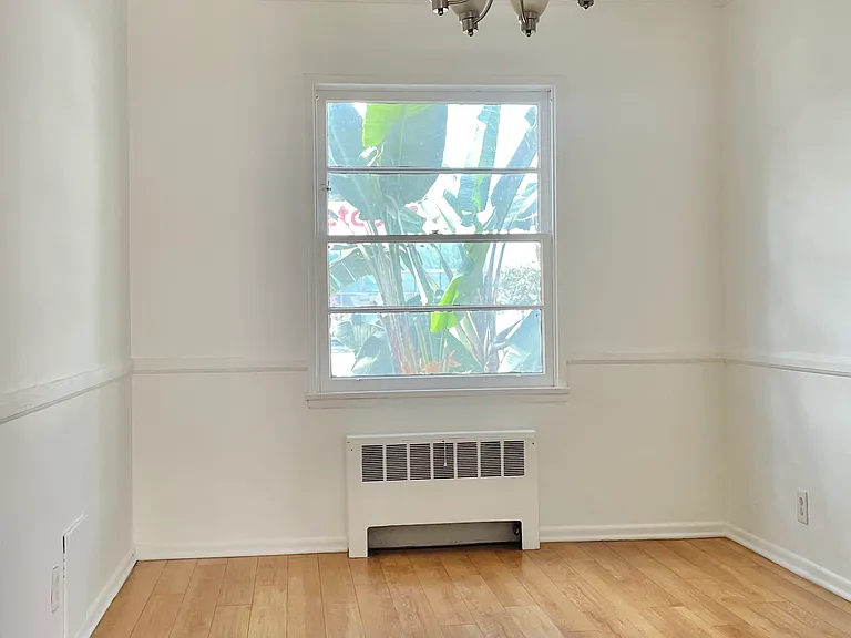 228 S Sycamore Ave #11 — Photo 5
