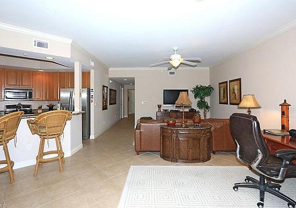 5th image of 3941 Kens Way Unit 1303