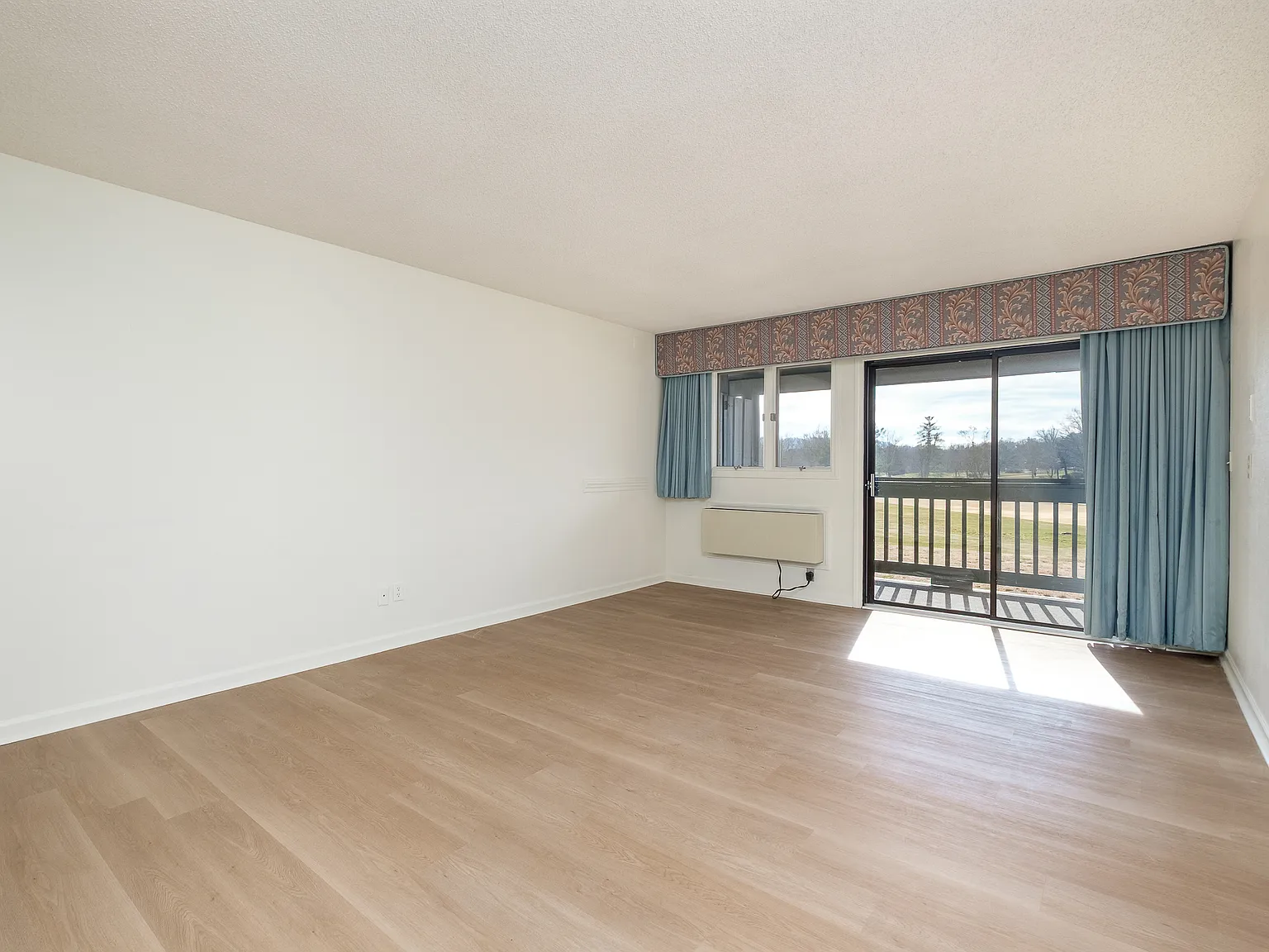 Etowah Place — Photo 4