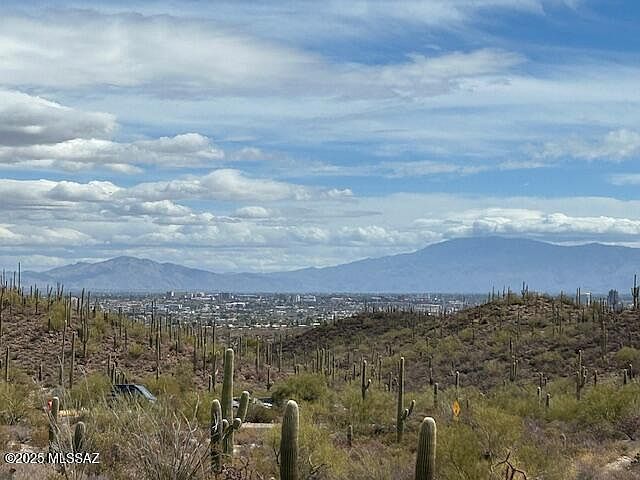 1st image of 430 N Resort Hills Pl