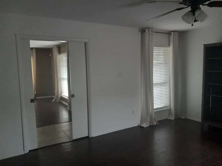2nd living area/ office