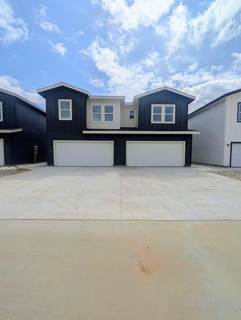 Brand New Duplex in New East Parks Community — Photo 1