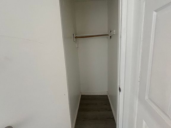 5th image of 414 1/2 Washington Ave