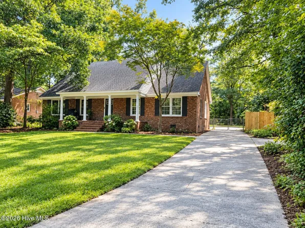 213 Hardee Circle, Greenville, NC 27858