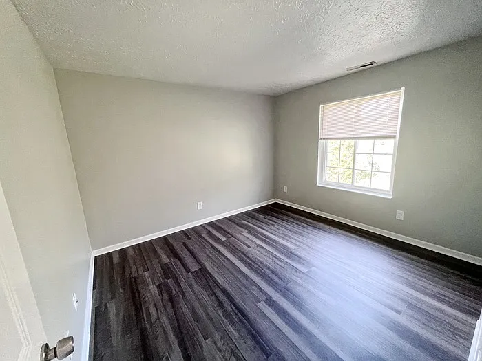 2612 Crisnic Ct #2612 — Photo 5