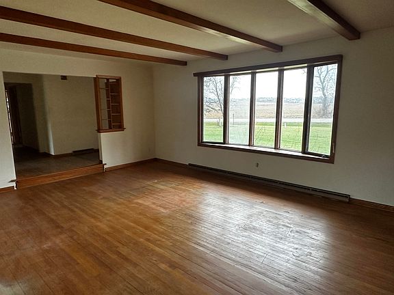 3rd image of 7387 W Mineral Point Rd