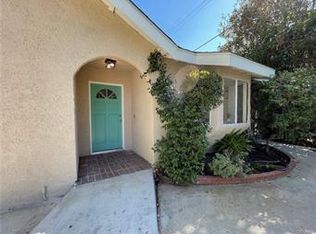 22744 Clarendon St, Woodland Hills, CA 91367