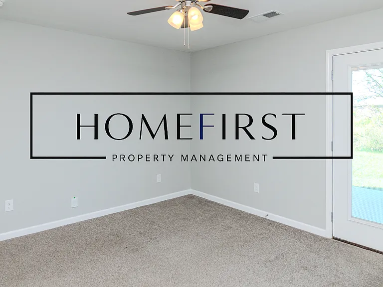 2015 Dolly Dr — Photo 32