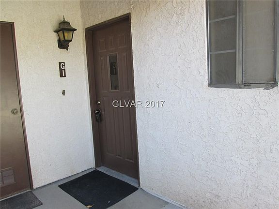 2nd image of 701 Bourbon St APT 1